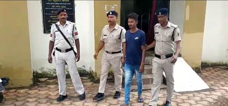 जशपुर पुलिस ने 12 दिनों के ऑपरेशन में गोवा से चोरी के आरोपियों को किया गिरफ्तार, चोरी का माल भी बरामद