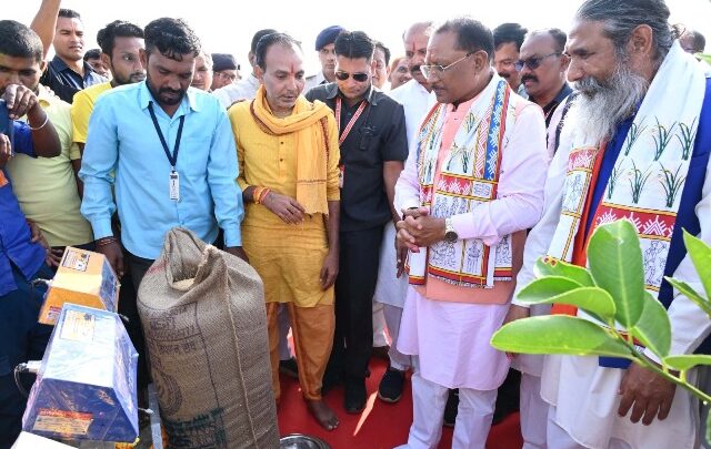 मुख्यमंत्री विष्णु देव साय ने प्रदेशव्यापी धान खरीदी महापर्व का किया शुभारंभ