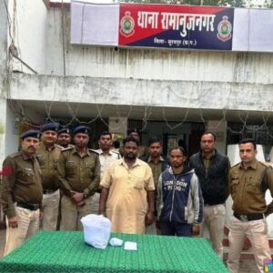 सूरजपुर पुलिस का नशे के कारोबार पर कड़ा प्रहार : नशीली वस्तु के अंतरराज्यीय विक्रेता सहित तीन आरोपियों को किया गिरफ्तार… एनडीपीएस एक्ट के अन्तर्गत की गई कार्यवाही.