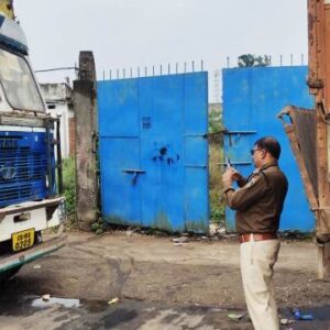 सड़क सुरक्षा पर ट्रैफिक पुलिस की कड़ी कार्यवाही : नो पार्किंग अभियान में 43 वाहन चालकों पर कार्यवाही कर ₹80,000 का जुर्माना किया गया वसूल.