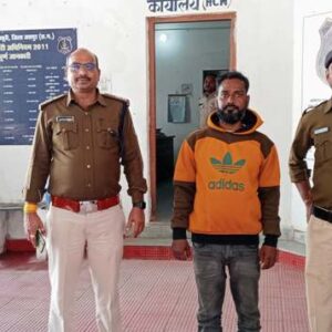 जशपुर पुलिस की बड़ी कामयाबी : लूट के पुराने मामले का आरोपी नौशाद खान गिरफ्तार…झारखंड से पकड़ा गया अपराधी…कुनकुरी में दिया था लाखों की लूट को अंजाम…पढ़ें पूरा मामला.