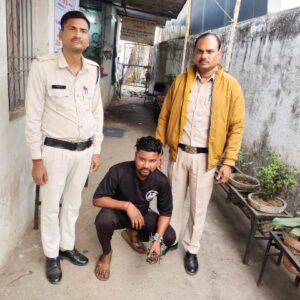 कबीर चौक पर झगड़ा, विवाद करने वाले युवक पर जूटमिल पुलिस ने की कार्यवाही, गिरफ्तार कर भेजा हवालात