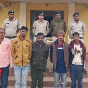 हत्या की गुत्थी को 24 घंटे के अंदर पुलिस ने खुलासा कर 05 आरोपियों को किया गिरफ्तार
