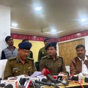रायपुर अपराध : तात्कालिक विवाद में चाकूबाजी… जानलेवा हमला करने वाले तीन आरोपी चंद घंटों में गिरफ्तार.