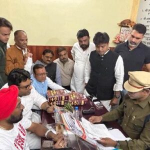 रामायण के पात्रो से राज नेताओं की तुलना कांग्रेस ने एफआईआर दर्ज करने दिया आवेदन