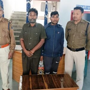 बिलासपुर : रतनपुर में मछली मारने के दौरान बेजा कब्जे की जमीन पर विवाद… पिता-पुत्र ने कुल्हाड़ी से किया हमला..दोनों आरोपी गिरफ्तार… भेजा गया न्यायिक रिमाण्ड पर.