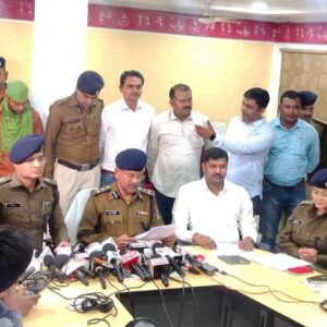 एण्टी क्राईम एण्ड साईबर यूनिट थाना खमतराई एवं चौकी सिलतरा की संयुक्त कार्यवाही : माता एवं नाबालिग पुत्री के अंधेकत्ल के दोहरे हत्याकांड का खुलासा… लीव-ईन पार्टनर दो आरेापियों को किया गया गिरफ्तार…पढ़ें पूरी खबर…  