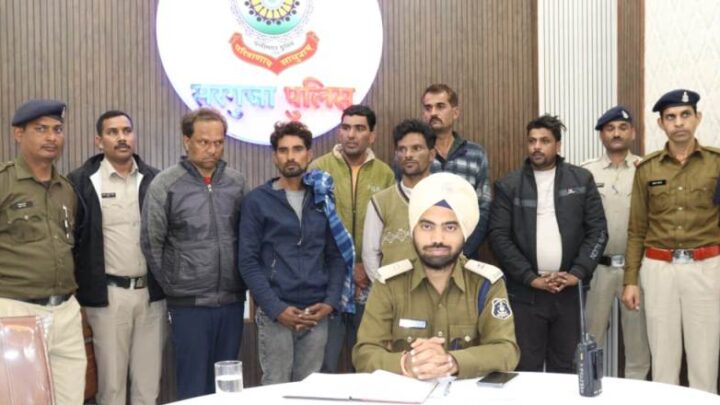 सरगुजा पुलिस की तेज़ कार्यवाही : चंद घंटों में अपहरण मामले के 6 आरोपी गिरफ्तार, पीड़ितों को सुरक्षित छुड़ाया