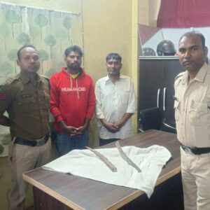 लोहे के हथियार से धमकाने वाले दो आरोपी गिरफ्तार, पुलिस ने की आर्म्स एक्ट की कार्यवाही