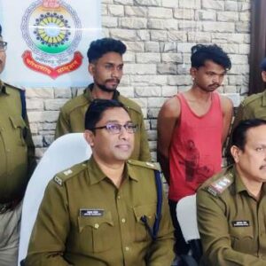 कोरियर कर्मियों के विवाद में युवक पर जानलेवा हमला : हत्या के प्रयास में दो आरोपी गिरफ्तार…पढ़ें पूरा मामला