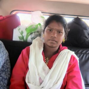 कलयुगी मां की क्रूरता ! नाबालिग और अपनी 6 माह की बच्ची को रेलवे स्टेशन पर लावारिस छोड़कर भागी, जशपुर पुलिस ने तमिलनाडु से किया गिरफ्तार