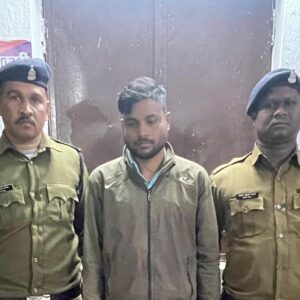 जशपुर क्राइम : प्यार का नाटक, शादी का झांसा और फिर छल! महिला का शारीरिक शोषण कर ठगे डेढ़ लाख, पुलिस ने आरोपी को दबोचा