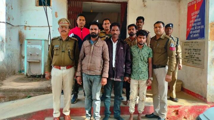 जशपुर पुलिस का ऑपरेशन ‘शंखनाद’ जारी : पुलिस का बड़ा एक्शन, 4 गौ-तस्कर गिरफ्तार, 15 गौ-वंश और 2 वाहन जप्त !