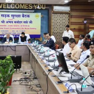 न्यायमूर्ति सप्रे की चेतावनी : सड़क दुर्घटनाओं में लापरवाही बर्दाश्त नहीं, जनजागरूकता से ही बचेगी ज़िंदगी, हेलमेट नहीं पहना तो पड़ेगा भारी, सुप्रीम कोर्ट रोड सेफ्टी कमेटी ने छत्तीसगढ़ प्रशासन को दिए कड़े निर्देश.