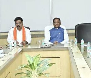 मुख्यमंत्री विष्णुदेव साय ने पंचायत एवं ग्रामीण विकास विभाग के कार्यों की गहन समीक्षा की : कहा-पंचायतों को सशक्त बनाकर अंतिम व्यक्ति तक विकास पहुँचाना सर्वोच्च प्राथमिकता