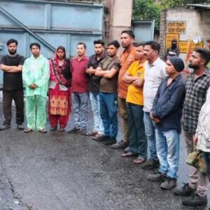 41 बाहरी व्यक्तियों पर एक साथ बड़ी कार्रवाई : बिना थाने में जानकारी दिए रहना पड़ा महंगा, अवैध प्रवास का पर्दाफाश, रायगढ़ पुलिस ने 41 लोगों पर कसा शिकंजा.