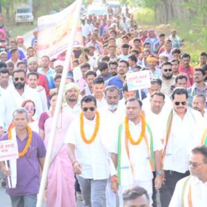 हम भी बस्तर में शांति चाहते है लेकिन बस्तर के लोगों के जान माल से समझौता नहीं  – दीपक बैज