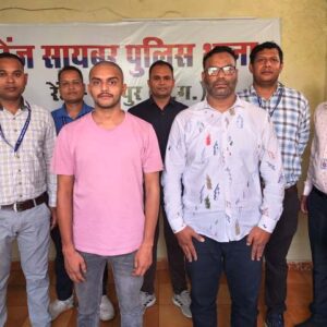 रायपुर में 31 लाख की ठगी का खुलासा : शेयर ट्रेडिंग ऐप बना फंसाने का जाल, फर्जी फर्म, फर्जी बैंक खाता और झूठे मुनाफे का सपना, रायपुर साइबर सेल की दबिश में दो ठग पकड़ाए.