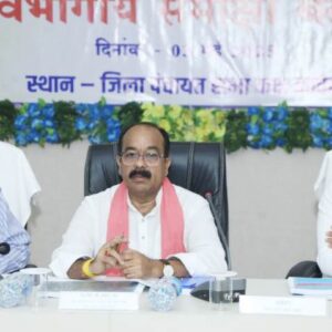 उप मुख्यमंत्री अरुण साव ने अधिकारियों की बैठक लेकर की विकास कार्यों की समीक्षा : कहा- गंभीरता से करें लोगों की समस्याओं का निराकरण