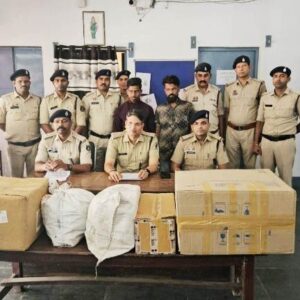 4 लाख की नशीली दवा, 2 तस्कर और एक संगठित नेटवर्क : रेलवे ब्रिज के नीचे चल रहा था नशीली दवा का गोरखधंधा, पुलिस की छापेमारी में बड़ा खुलासा
