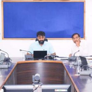 “एक भी शिकायत नहीं!” –जशपुर  कलेक्टर रोहित व्यास ने दिया अल्टीमेटम, लंबित राजस्व मामलों का तुरंत करें समाधान