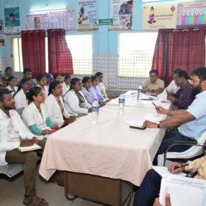 पंडरापाठ में स्वास्थ्य सेवाओं की पड़ताल : कलेक्टर ने ANM-CHVO को दी कड़ी चेतावनी, प्रसूति नहीं तो पोस्टिंग नहीं, खराब प्रदर्शन पर होगी कार्रवाई, ‘108-102 तुरंत पहुंचें, रात में इलाज रुके नहीं!’ — कलेक्टर ने दी सख्त हिदायतें.