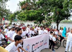 CYCLOTHON में उमड़ा जनसैलाब : रायपुर में नशे के सौदागरों के खिलाफ जनता ने भरी हुंकार, नशे की जड़ों को उखाड़ने रायपुर की सड़कों पर उतरी साइकिलों की सेना, गूंजा नारा – “अब नहीं सहेंगे नशे की बर्बादी.”