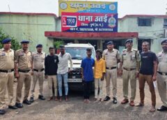 उत्तई में हुई हत्या की चौंकाने वाली साजिश का खुलासा : रात के अंधेरे में प्लानिंग, चाकू-पेंचकस से हमला, फिर लूट, 1500 मोबाइल लोकेशन, 150 CCTV फुटेज और तकनीकी ट्रैकिंग से पुलिस ने सुलझाई अंधी हत्या की गुत्थी, स्कॉर्पियो गैंग के एक अपचारी बालक सहित पाँच आरोपी गिरफ्तार कर भेजे गए न्यायिक अभिरक्षा में.
