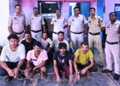 रायगढ़ में सरेराह मारपीट और ₹5000 की लूट, जूटमिल में दहशत फैलाने आए थे लुटेरे, पुलिस ने 24 घंटे में दबोचा, सातों आरोपी गिरफ्तार कर भेजे गए रिमांड पर, एक से बरामद हुए पैसे.
