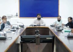 जशपुर कलेक्टर की अधिकारियों और ठेकेदारों को सख्त चेतावनी : विकास कार्यों में लापरवाही बर्दाश्त नहीं, जशपुर में 1856 करोड़ के निर्माण कार्यों की समीक्षा, कलेक्टर ने दिए गुणवत्ता पर जोर देने के निर्देश.