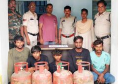 ठाकुरदिया क्षेत्र में चोर गिरोह का पर्दाफाश : सोने के गहने, नगदी और गैस सिलेंडर चोरी करने वाला गिरोह गिरफ्तार, नाबालिग भी शामिल,नाबालिग सहित छः आरोपी गिरफ्तार.