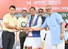 मुख्यमंत्री विष्णु देव साय भारत विभाजन विभीषिका दिवस – राष्ट्रीय संगोष्ठी एवं चित्र प्रदर्शनी में हुए शामिल, कहा- भारत का विभाजन इतिहास की एक गहरी पीड़ा