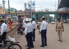 ऑपरेशन सुरक्षा के तहत भिलाई में यातायात पुलिस की बाइक रैली — सेंट्रल एवेन्यू रोड घोषित हुआ “हेलमेट अनिवार्यता ज़ोन”, सड़क दुर्घटनाओं में आई 80% तक कमी