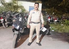 कान फाड़ आवाज वाली पल्सर बनी मुसीबत ! रायगढ़ पुलिस ने पकड़ा स्टंटबाज युवक, कोलाहल अधिनियम में हुई सख्त कार्रवाई, दहशत फैलाने वाली पल्सर बाइक जब्त, टीआई ने दी चेतावनी, अब नहीं बख्शे जाएंगे शोर मचाने वाले वाहन.