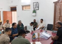 जशपुर में एसडीएम ने ली आपात बैठक : छठ पूजा से पहले जशपुर प्रशासन अलर्ट! घाटों की सुरक्षा और ट्रैफिक व्यवस्था के लिये कसी कमर, छठ महापर्व की तैयारियों पर प्रशासन की सतर्क नजर.