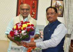 छत्तीसगढ़ में उच्चस्तरीय मुलाकात: उप राष्ट्रपति राधाकृष्णन और मुख्यमंत्री विष्णुदेव साय के बीच सौहार्दपूर्ण चर्चा, राज्यपाल डेका रहे साथ