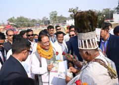 गुरु घासीदास जयंती अवसर पर सारंगढ़ पहुंचे मुख्यमंत्री, सत्ताधारी दल के पदाधिकारियों ने किया गर्मजोशी से स्वागत