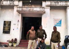 रायगढ़ में मारपीट कांड का खुलासा : रात में स्कूटी से आए बदमाश, युवक पर किया जानलेवा वार, पैसों के विवाद में टांगी से हमला, उर्दना बस्ती दहली, कोतवाली पुलिस ने आरोपी को पहुंचाया सलाखों के पीछे.