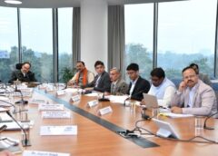 स्वास्थ्य सुधारों को मिली रफ्तार: केंद्रीय मंत्री नड्डा की अध्यक्षता में समीक्षा बैठक, आठ मेडिकल कॉलेजों के लिए पृथक अस्पताल की मांग