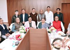 ट्रांसमिशन कंपनी से अधीक्षण अभियंता सहित 7 अधिकारी-कर्मचारी सेवानिवृत्त, गरिमामय समारोह में दी गई भावभीनी विदाई