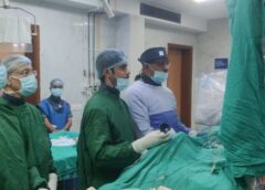 नववर्ष में अम्बेडकर अस्पताल रायपुर का मेडिकल चमत्कार: वाल्व प्रत्यारोपण के दौरान बंद हुईं हृदय की नसें, “चिमनी स्टेंट तकनीक” से बचाई गई बुजुर्ग महिला की जान