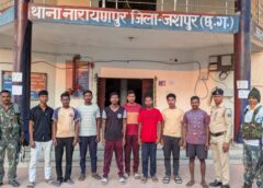 संवेदनशील मामले में सख्ती : चार विशेष टीमों ने घेराबंदी कर सभी आरोपियों को दबोचा, मामला दबाने की धमकी और पैसे का लालच… लेकिन कानून के शिकंजे से नहीं बच सके आरोपी, पुलिस ने रातों-रात 9 आरोपियों को गिरफ्तार कार भेजा न्यायिक अभिरक्षा में.