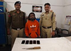 सिंघानिया चौक पर हाथ में चाकू लेकर लोगों को धमका रहा था हिस्ट्रीशीटर, उरला पुलिस की दबिश में धराया: 1 लाख रुपये के 05 चोरी के मोबाइल जब्त, आर्म्स एक्ट व बीएनएस के तहत कड़ी कार्रवाई