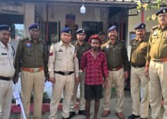 कमाने की तकरार बनी खूनी साजिश: बेटे ने टांगी से वार कर उतारा पिता को मौत के घाट, शव पानी टंकी में फेंककर छिपाने की कोशिश — पुलिस ने 24 घंटे में किया सनसनीखेज खुलासा