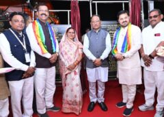 कुँवरगढ़ महोत्सव का भव्य आगाज़: संस्कृति और विकास का संगम, मुख्यमंत्री साय ने 136 करोड़ के कार्यों की दी सौगात—ग्राम कूंरा का नाम बदलकर ‘कुँवरगढ़’ करने की बड़ी घोषणा
