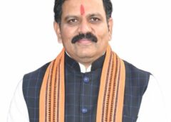 महासमुंद में बरगढ़-बलांगीर-महासमुंद डिवीजन के 15 माओवादियों का पुनर्वास, उपमुख्यमंत्री विजय शर्मा ने किया स्वागत : नक्सलियों का बरगढ़-बलांगीर-महासमुंद डिवीजन पूर्णतः हुआ समाप्त