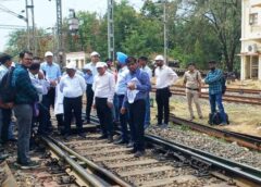 रेल सुरक्षा और विकास को मिली नई रफ्तार: महाप्रबंधक तरुण प्रकाश ने बिलासपुर–गोंदिया रेलखंड का किया गहन निरीक्षण, ट्रैक, सिग्नल और यात्री सुविधाओं पर दिए सख्त निर्देश