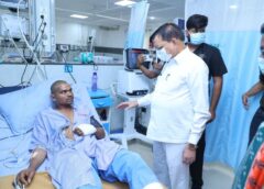 सिंघीतराई प्लांट हादसे पर सरकार सख्त—लखन लाल देवांगन ने अस्पताल पहुंचकर घायलों का जाना हाल, विष्णुदेव साय के निर्देश पर सर्वोत्तम उपचार और मजिस्ट्रियल जांच के आदेश