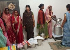श्वेत क्रांति की नई उड़ान: National Dairy Development Board की डेयरी समग्र योजना से जशपुर की महिलाएं बन रहीं आत्मनिर्भर—447 हितग्राही, 80 लाख से अधिक राशि सीधे खातों में, गांव-गांव में बढ़ा दुग्ध उत्पादन