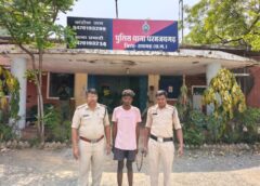मां-बेटे का रिश्ता हुआ तार-तार ! गुस्से में बेटे ने फावड़े से ली मां की जान, सुबह होते ही खून से सनी वारदात—मां की हत्या कर पिता को भी मारने दौड़ा बेटा, आरोपी बेटा गिरफ्तार कर भेजा गया न्यायिक रिमांड पर.